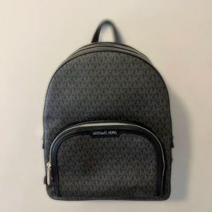 Michael kors back pack